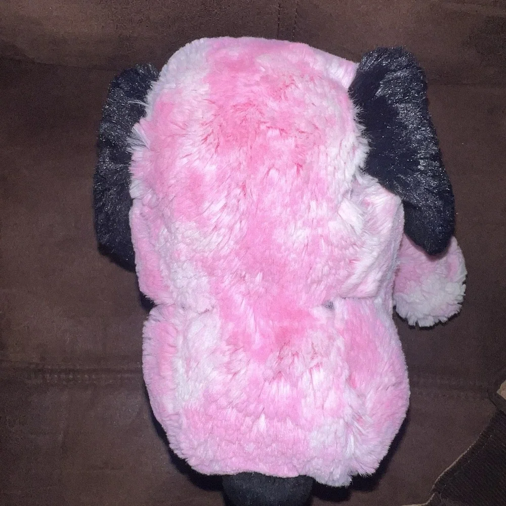 2022 Snoopy Cedar Fair Peanuts Worldwide Pink Plush 12